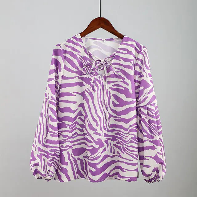 Women - Zebra V-neck shirt